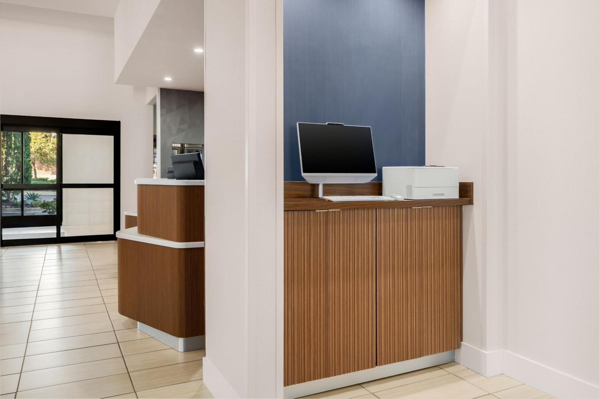 Courtyard By Marriott Columbus Phenix City Exteriör bild